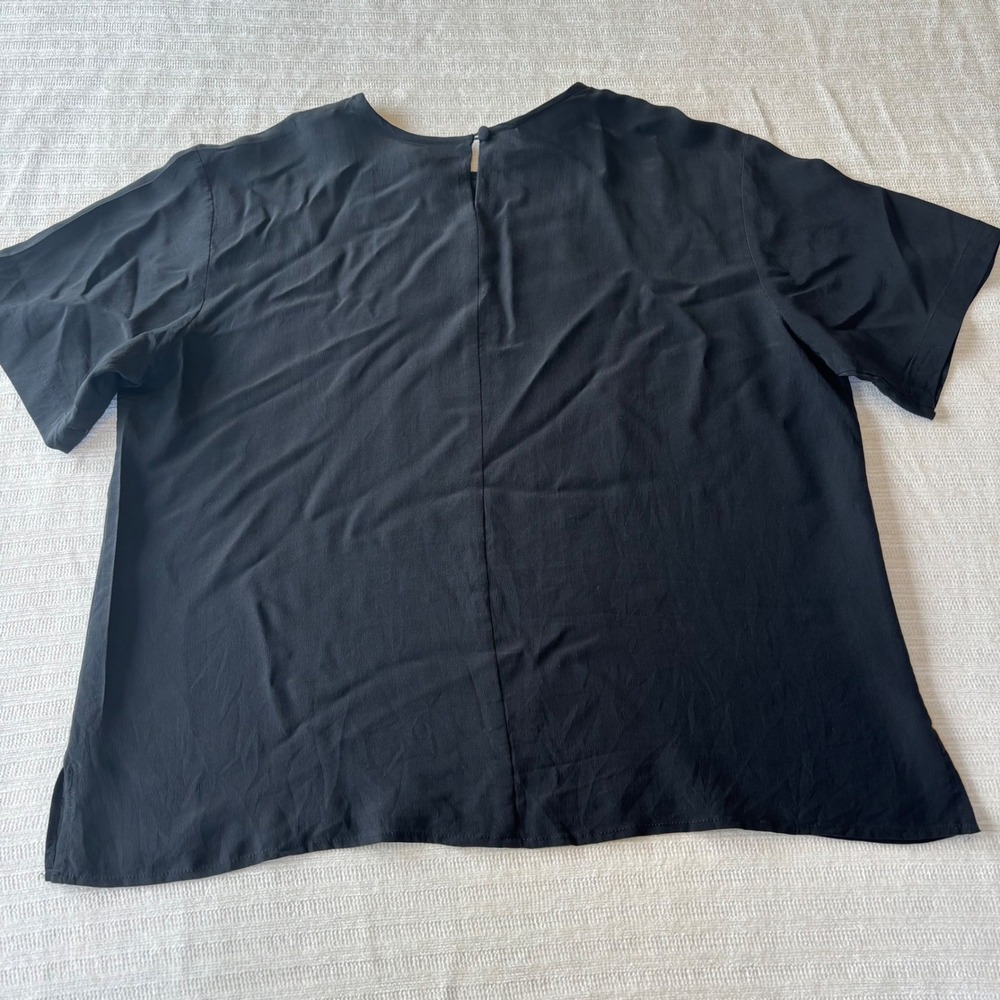 Vintage Silk Land Black 100% Pure Silk Short Sleeve Blouse Pleated Cutout Neck - Picture 3 of 9